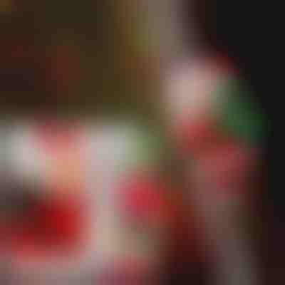 Pai Natal que Sobe e Desce a Escada | LADDERSANTA